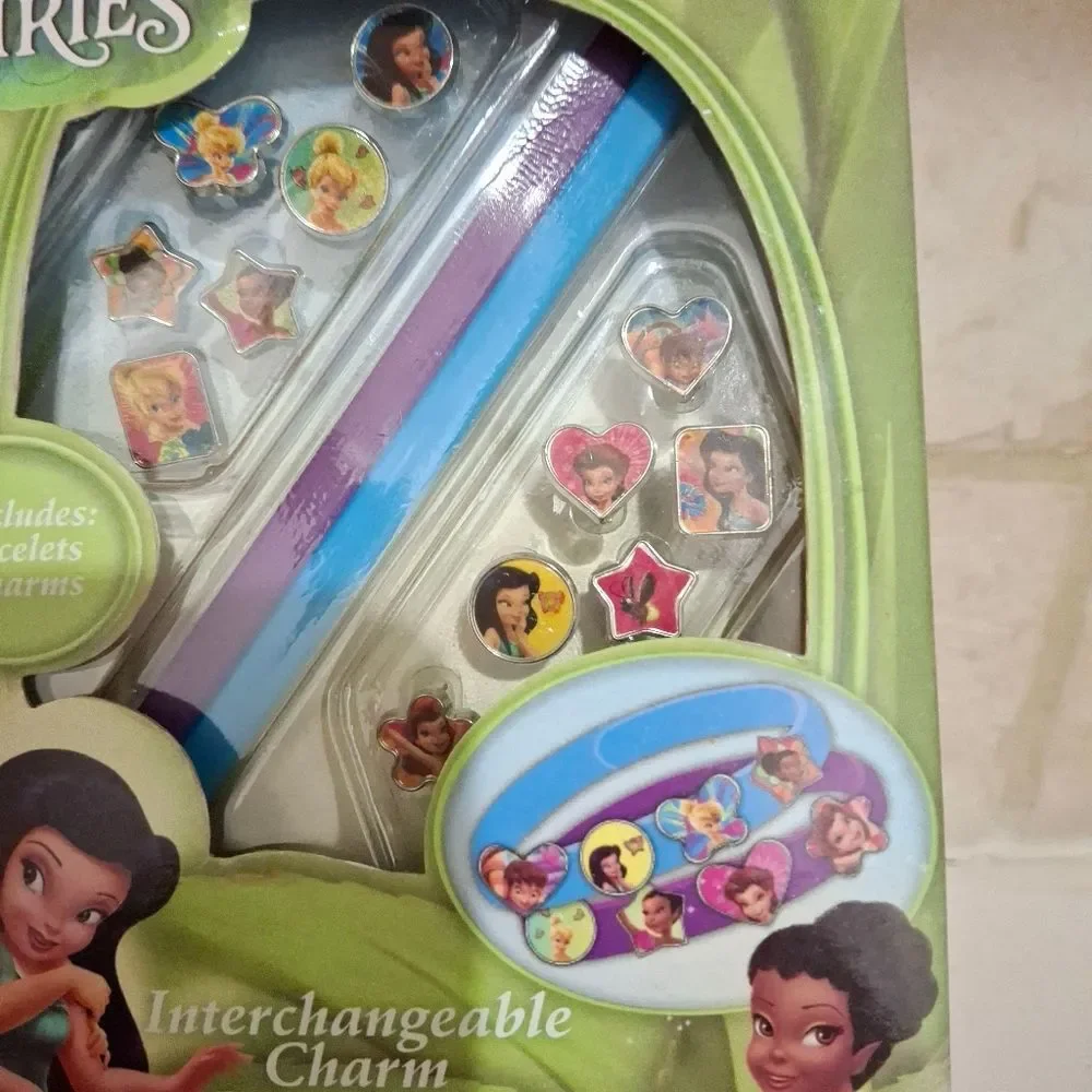 Disney Fairies Tinkerbell Interchangeable Charm Bracelet Set